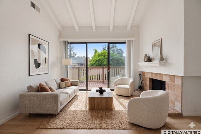 Building Photo - 523 Woodside Oaks