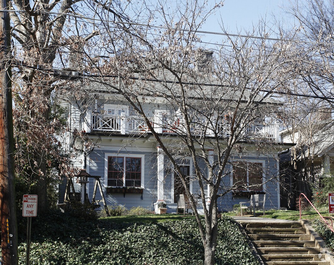 800 Ponce de Leon Pl NE, Atlanta, GA 30306 800 Ponce de Leon Pl NE