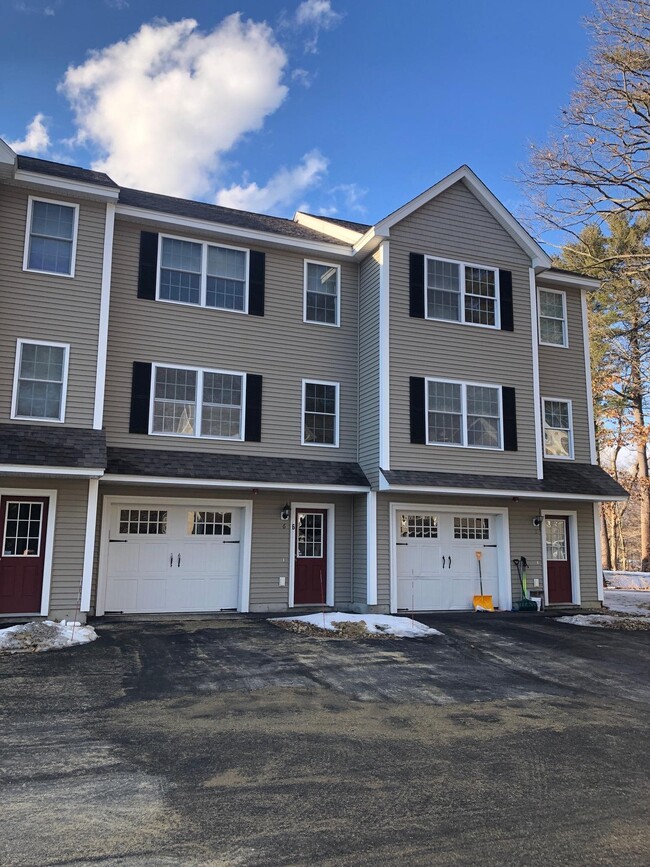 Building Photo - 6 Harvest Drive