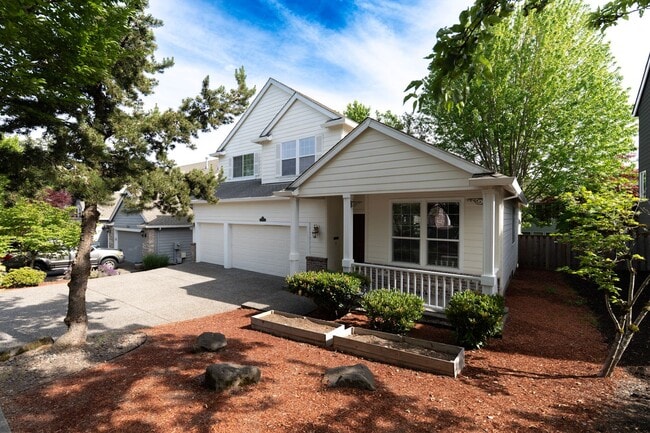 Building Photo - 16130 SW Loon Dr