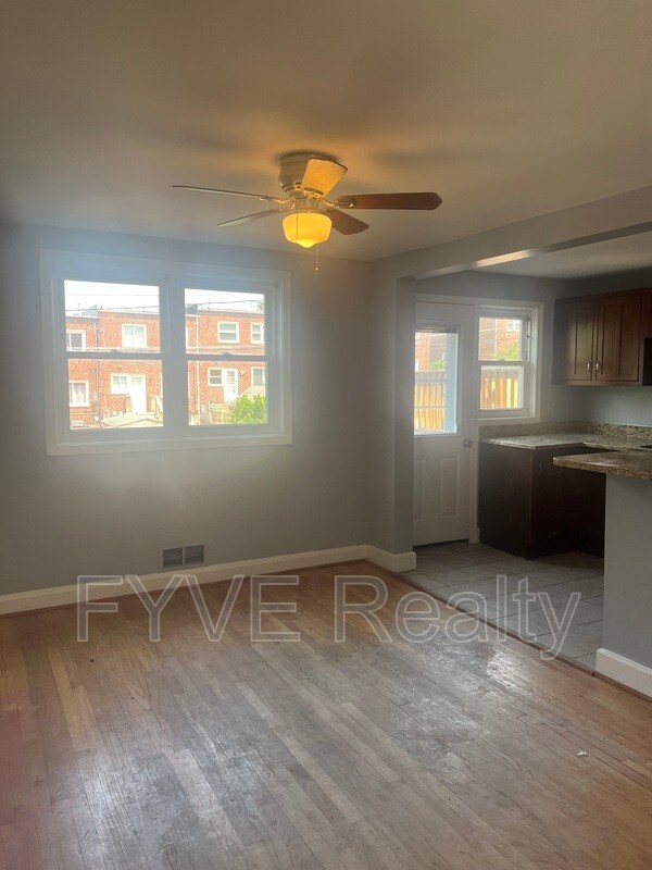 Foto del edificio - 1116 Halstead Rd