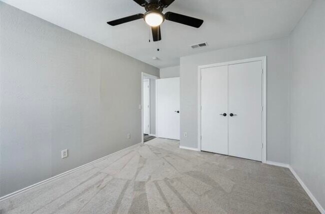 Dormitorio 3 - 1708 Tree House Lane
