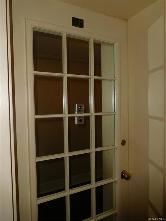 Foto del edificio - 2 Consulate Dr