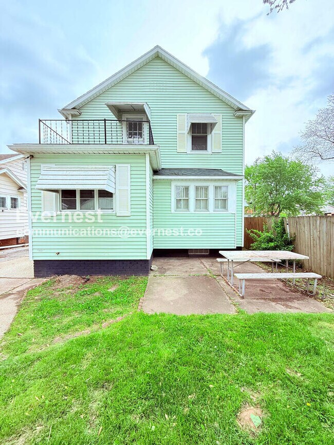 Foto del edificio - 4315 Garden Park Dr