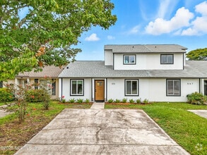 Building Photo - 573 Aquatic Dr