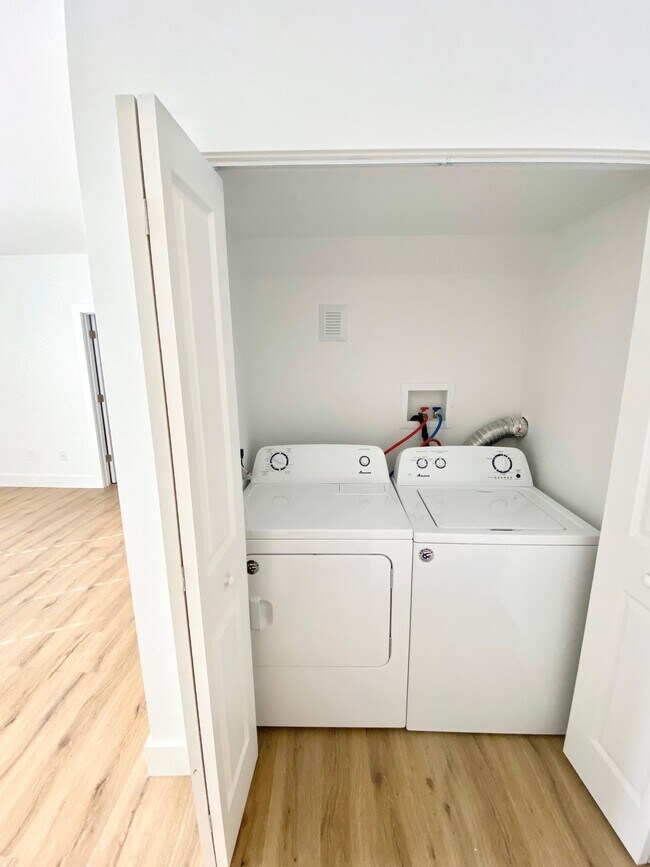 Foto del edificio - 6 Larsen St