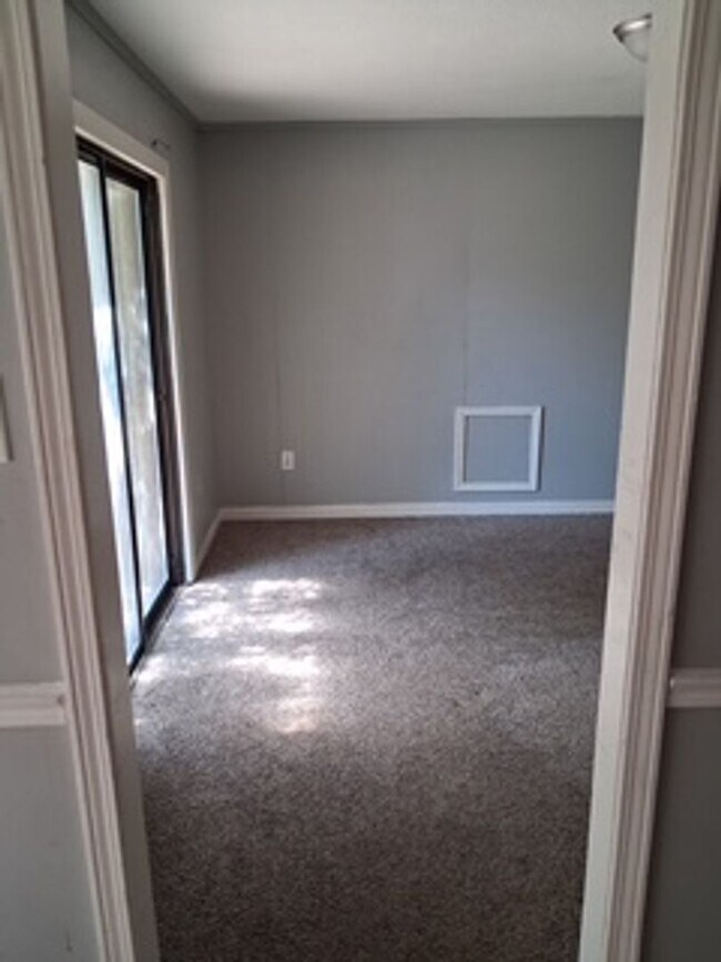 Foto del edificio - 3295 Vineyard Haven Pl