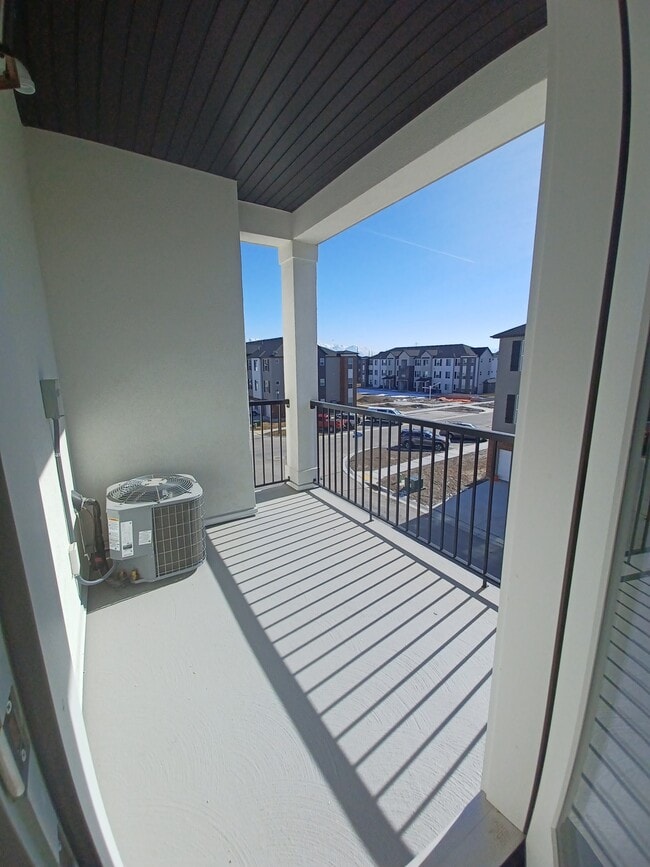 Building Photo - 3717 W 1500 N