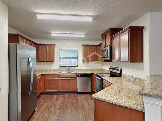 Building Photo - 14411 Alistar Manor Dr