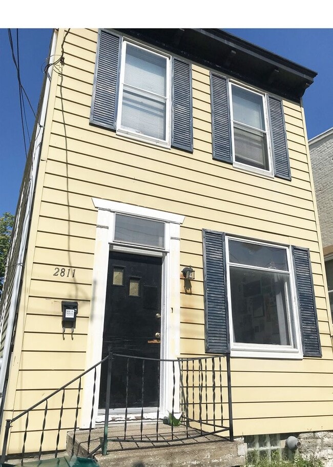 Building Photo - 2811 Glendora Ave