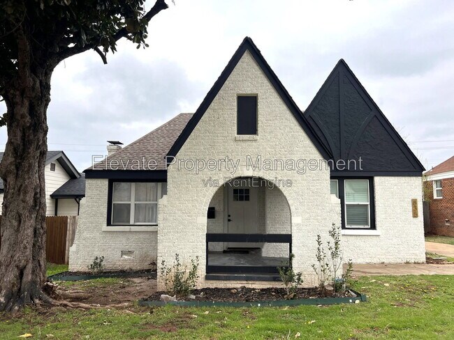 Building Photo - 835 W Eubanks St