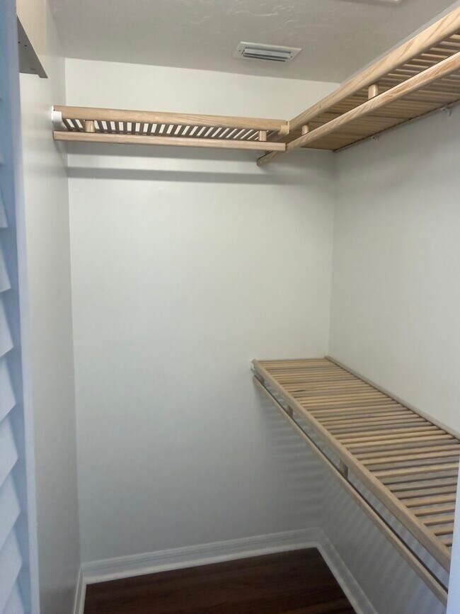 Foto del edificio - 430 14th St SW