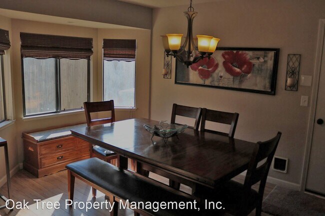 Building Photo - 3 br, 2 bath House - 1171 Filbert Avenue