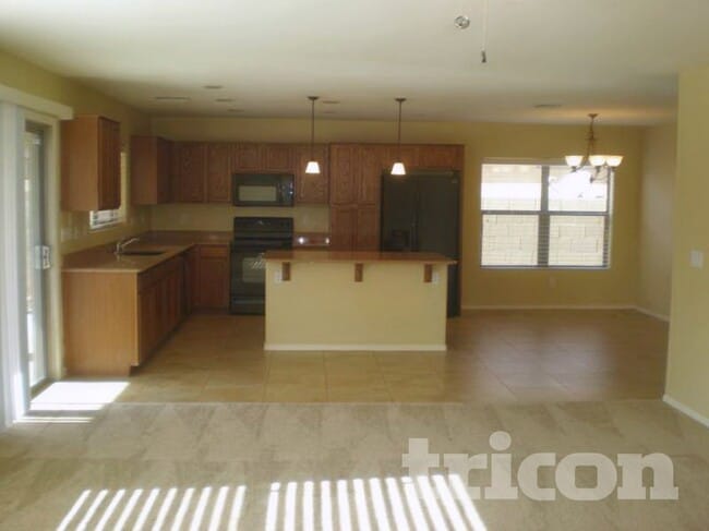 Building Photo - 11755 West Cocopah St