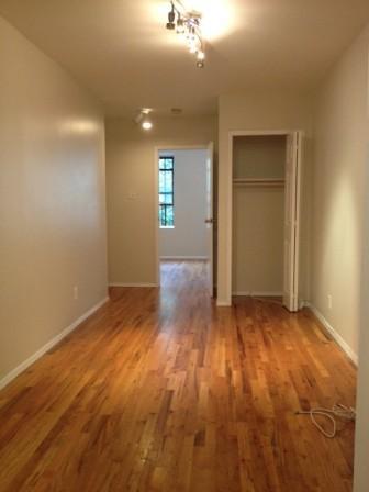 Primary Photo - 312 E 104th St