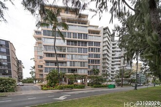 Building Photo - 2979 Kalakaua Ave