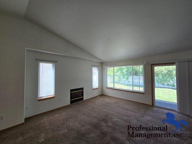 Building Photo - 2 bedroom in Billings MT 59105
