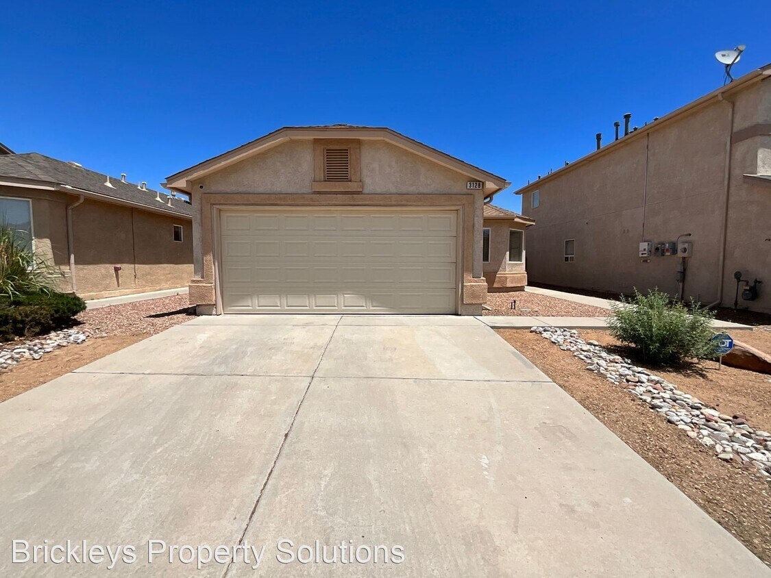 3 br, 2 bath House 3128 Crimson Rose Ln SW House Rental in