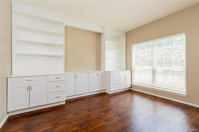 Foto del edificio - 209 Fairway Green Dr