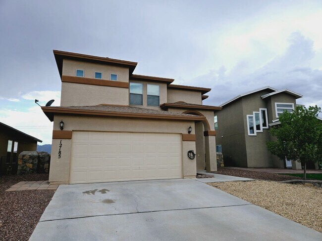 Building Photo - Beautiful 4 bedroom 2.5 bath home in Northeast El Paso!