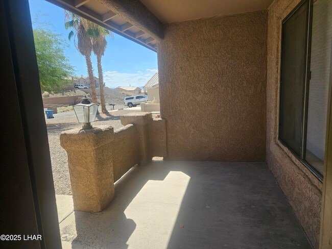 Building Photo - 3633 Desert Garden Dr