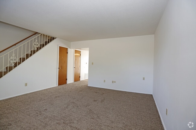 2BR_1.5BA Town House 1,132 ft² - Sala de estar - The Quarry Apartments