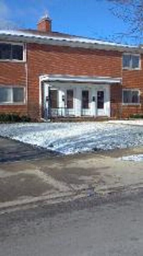 Primary Photo - 1st Ardmore Properties