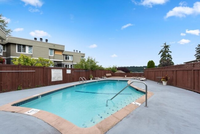 Building Photo - 4050 West Lake Sammamish Pkwy NE
