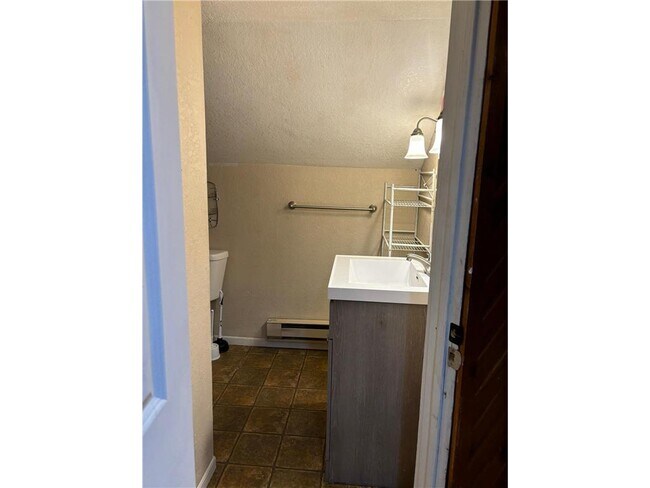 Foto del edificio - 109 14th St NW