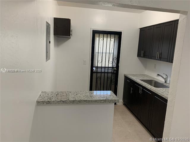 Foto del edificio - 1165 NW 63rd St