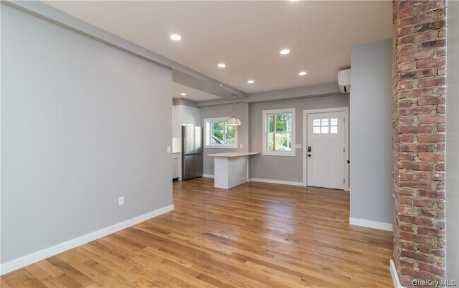 Foto del edificio - 86 Main St