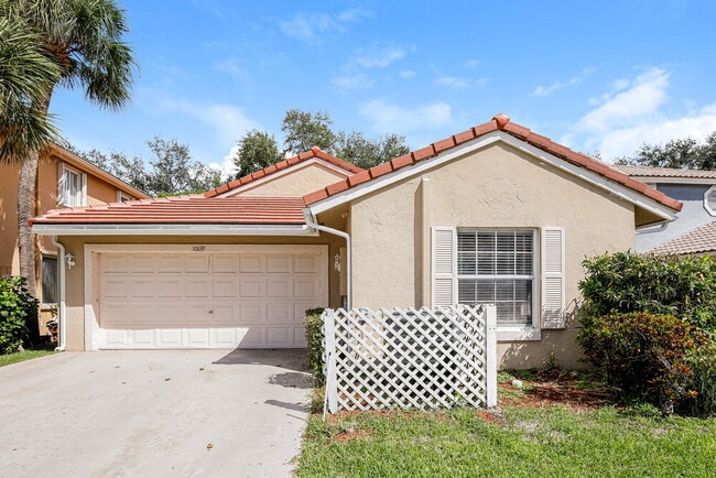 Building Photo - 10639 Palm Spring Dr