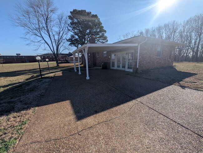 Foto del edificio - Coming Soon!!! Charming 3-Bedroom Ranch Close to Nashville!