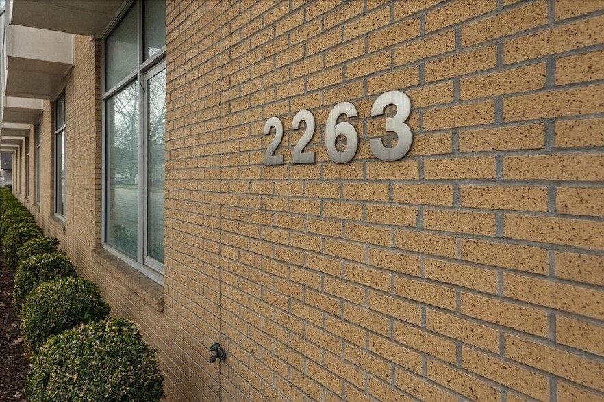 Photo - 2263 Young Avenue Unit 212
