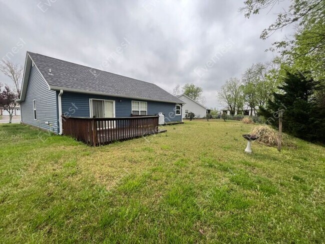 Building Photo - 1726 Hawk Run Ln