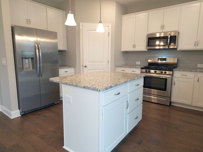 Building Photo - Knoxville 37932 - New Construction - 4 bed...