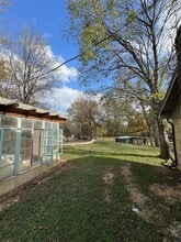 Building Photo - 6011 Nuckols Crossing Rd