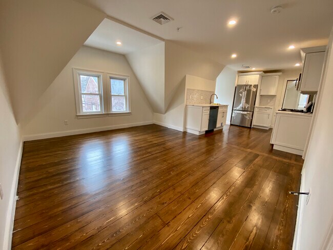 Foto del edificio - 21 Bellevue St