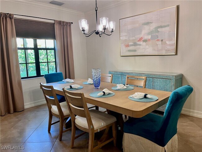 Foto del edificio - 9092 Chula Vista St