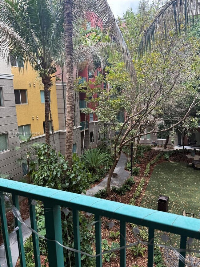 Foto del edificio - 6001 SW 70th St