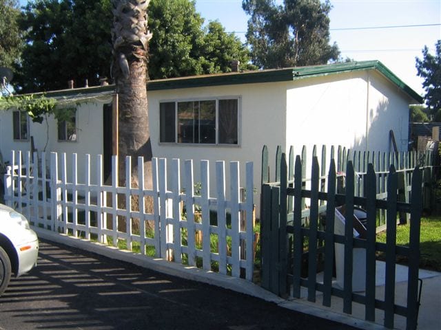 Building Photo - 3544 Almond Dr