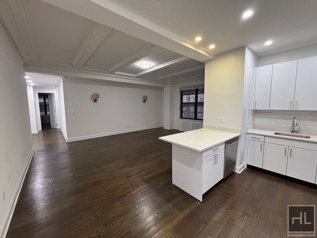 Foto del edificio - WEST 58 STREET