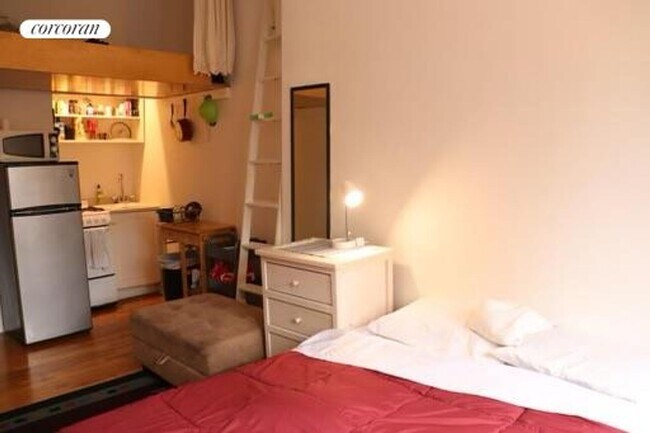Foto del edificio - 311 W 29th St