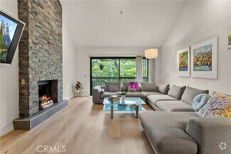 Building Photo - 2 Canyon Island Dr