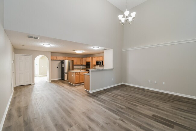 Building Photo - Spacious 4-Bedroom Home in Yulee, FL