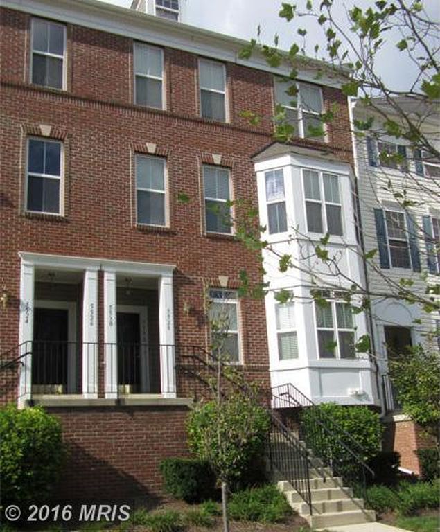 5528 Auth Way, Camp Springs, MD 20746 Condo for Rent in Camp Springs