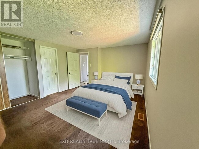 Building Photo - 71 Hickling Trail