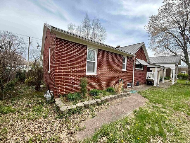 Foto del edificio - 12674 245 Rd