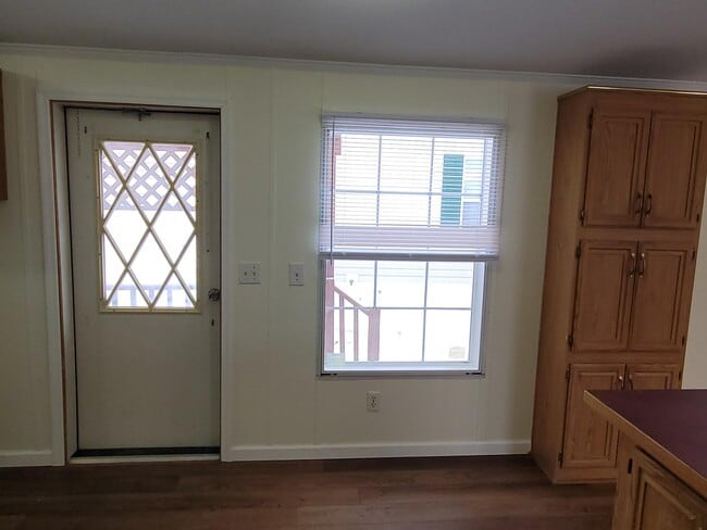 Building Photo - 113 Wyatts Dr