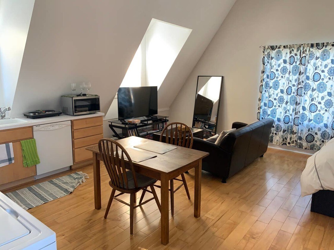 Foto principal - 4016 28th St